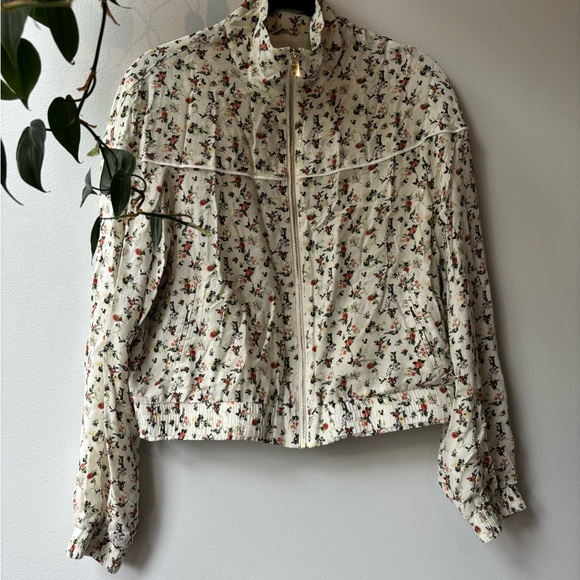 Aritzia Little Moon Floral Bomber - Picture 8 of 8